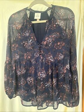 Knox Rose Navy Floral Lace-Up V-Neck Blouse with Blush Accents